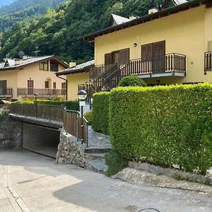 Con Giardino E Vista Sulla Valmalenco Appartamento Torre di Santa Maria